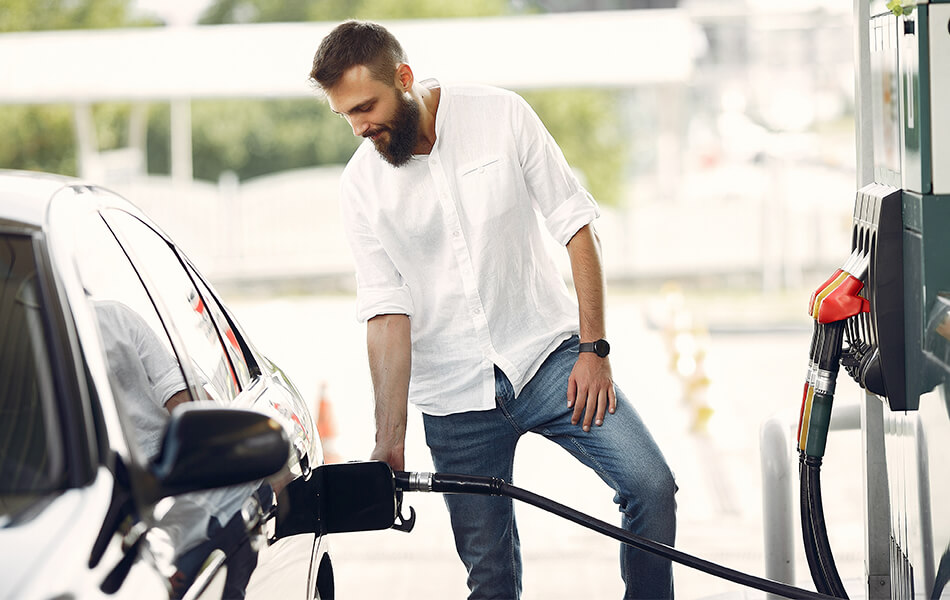 4 Mistakes You're Making at the Gas Station - Quick-Set Auto Glass